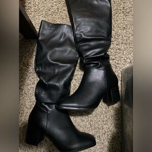 NWOT Black calf boots
